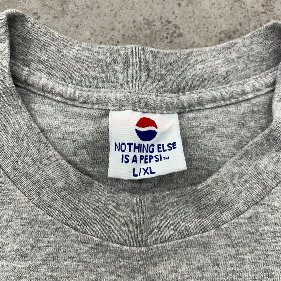 VINTAGE PEPSI GRAPHIC TEE MENS LARGE / XL SHORT SLEEVE GENERATION - Picture 4 of 8